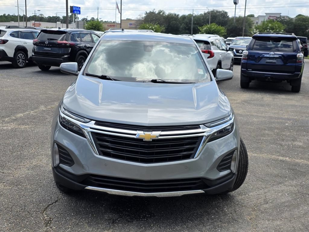Used 2023 Chevrolet Equinox LT AWD/4WD image 3