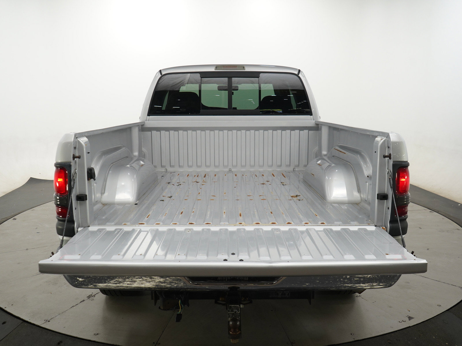Used 2002 Dodge Ram 2500 Truck 2WD Quad Cab image 14
