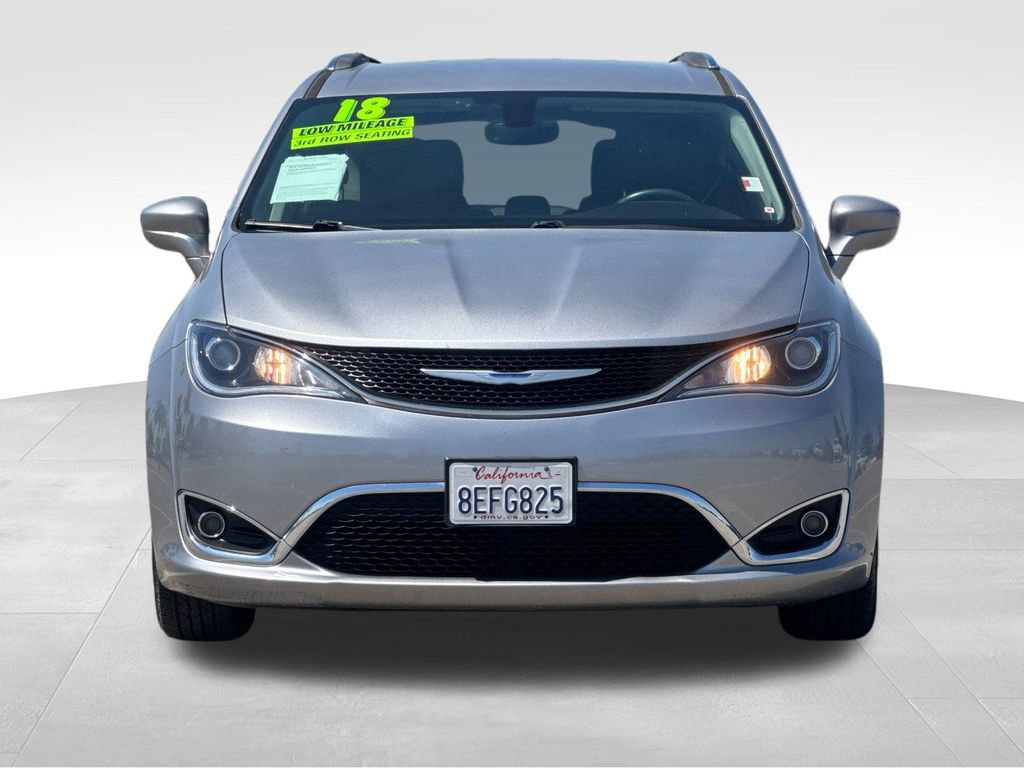 Used 2018 Chrysler Pacifica Touring-L Plus FWD image 8