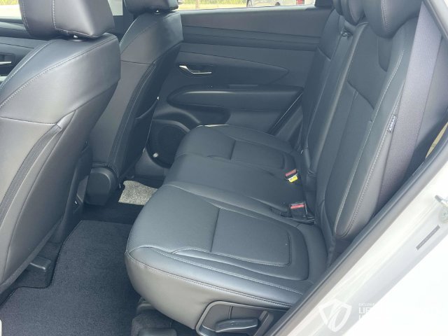 New 2026 Hyundai Tucson SEL FWD image 13