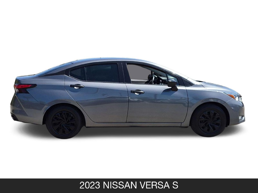 Used 2023 Nissan Versa S FWD image 6