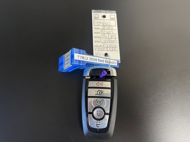 New 2024 Ford Expedition Limited image 30