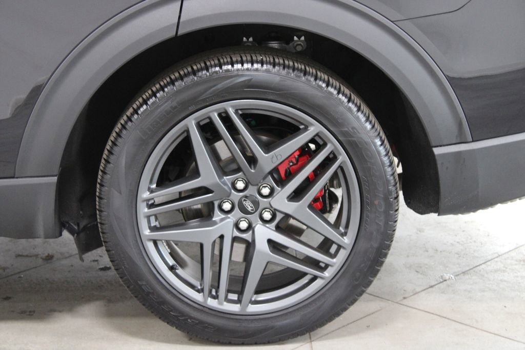 Used 2025 Ford Explorer ST image 21