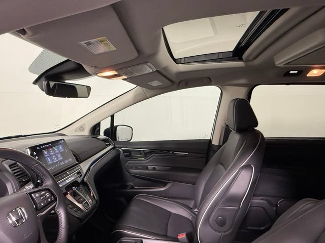 Used 2025 Honda Odyssey Touring image 36