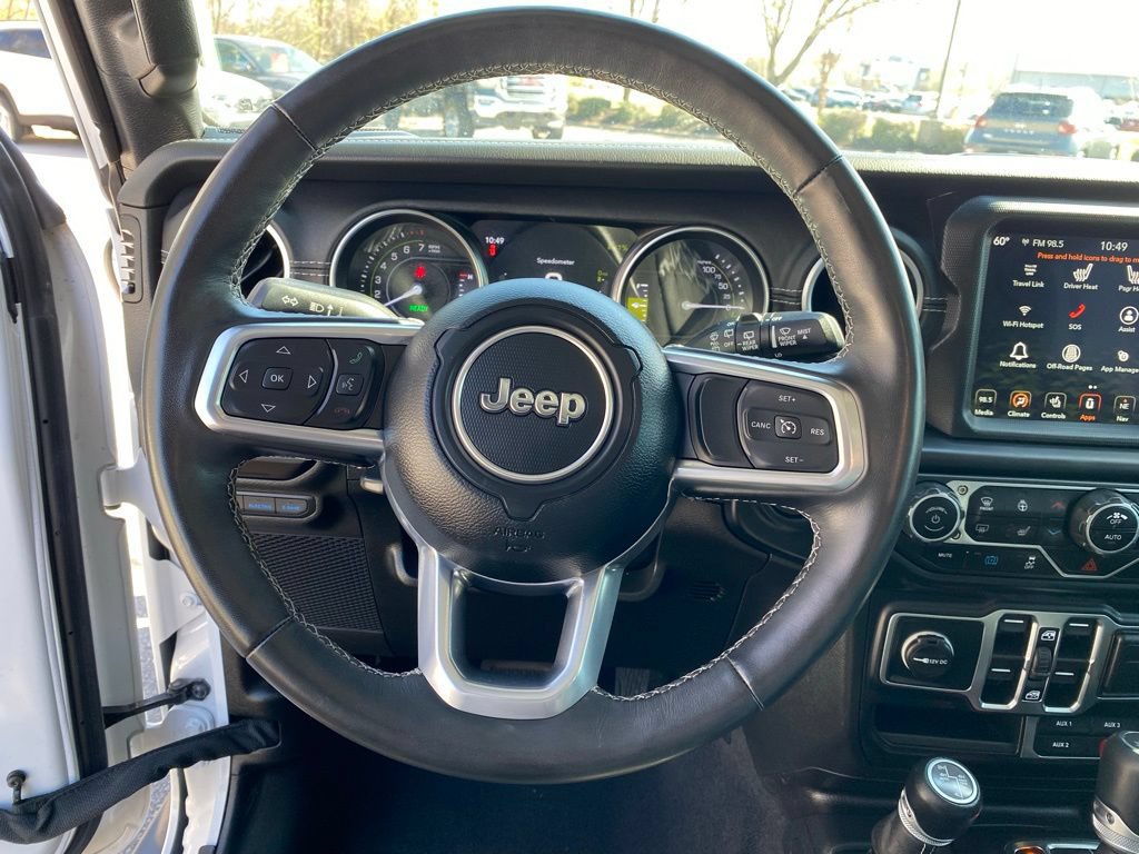Used 2023 Jeep Wrangler Unlimited Sahara w/ Cold Weather Group AWD/4WD image 11