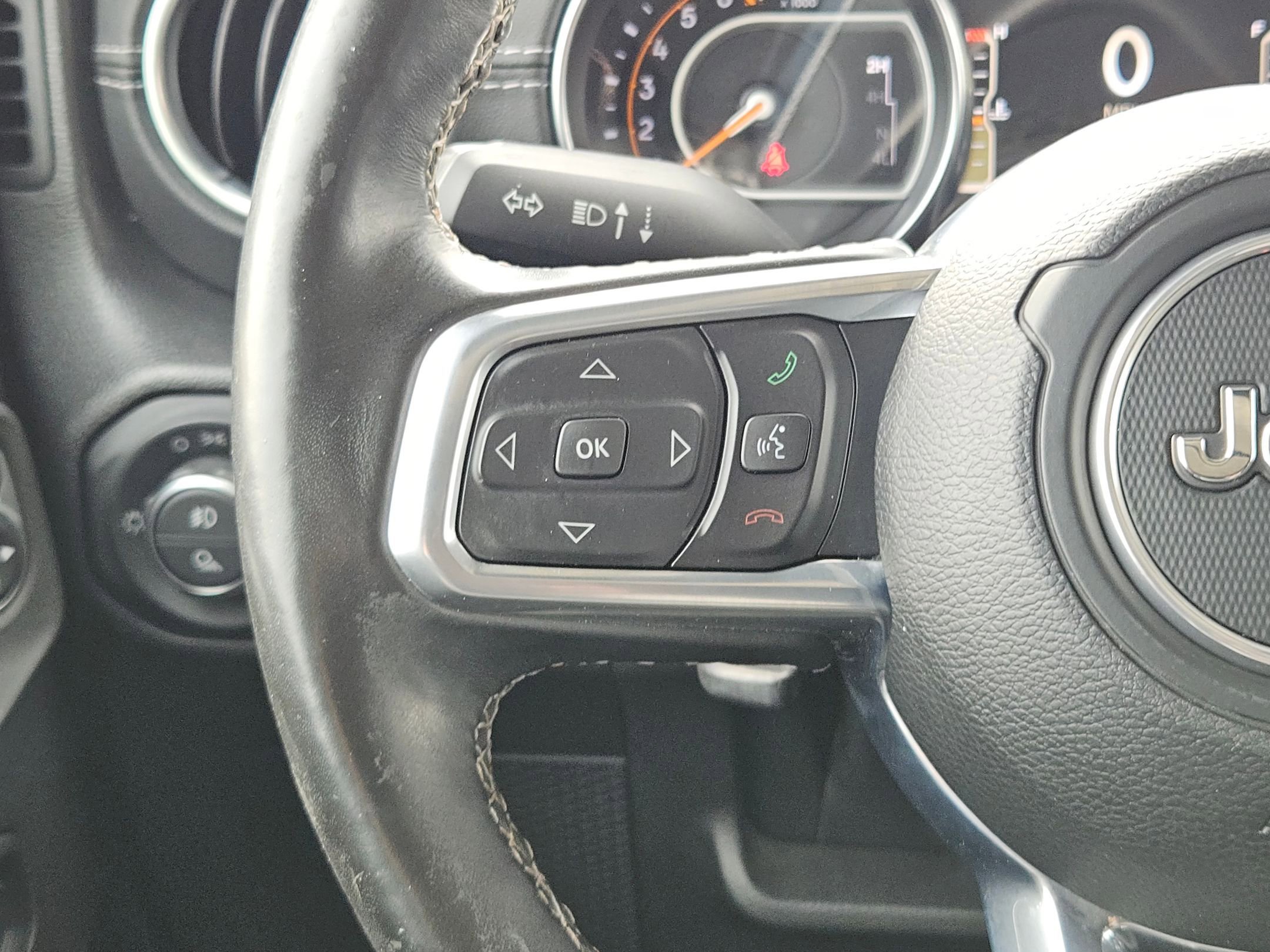 Used 2022 Jeep Gladiator Overland w/ Popular Equipment Package image 21