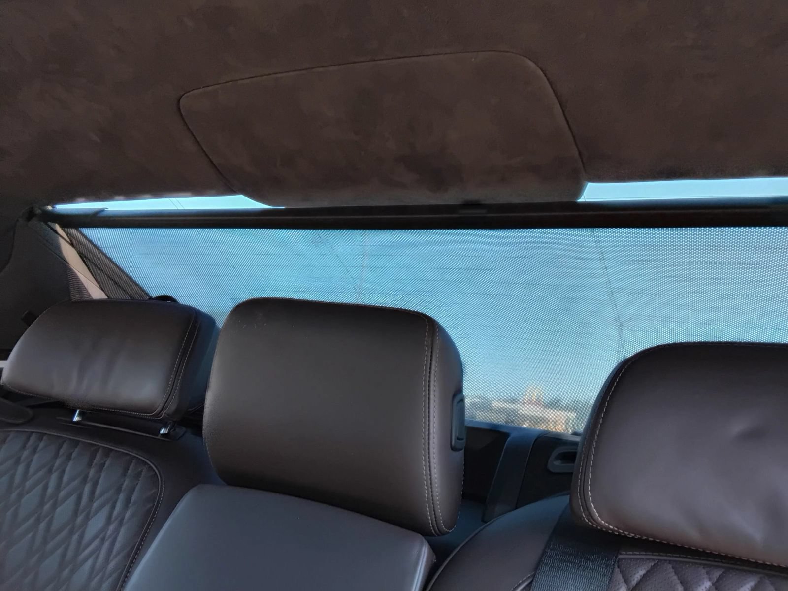 Used 2018 BMW M760i xDrive AWD/4WD image 19