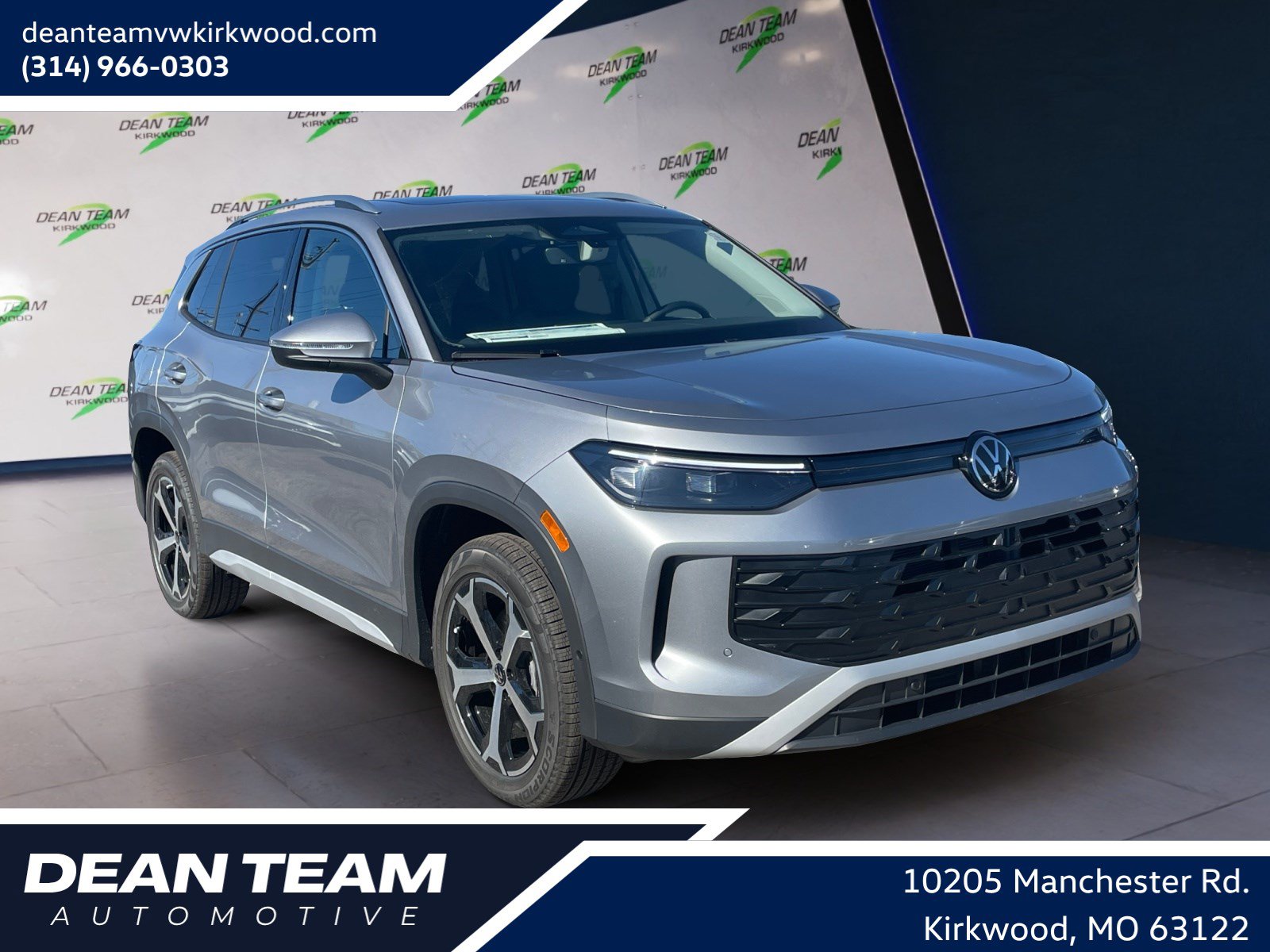New 2026 Volkswagen Tiguan SE AWD/4WD image 1