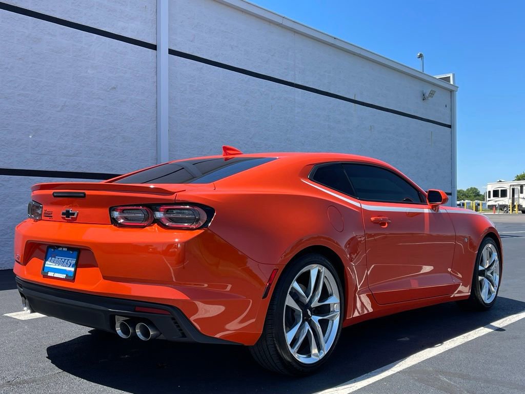 Used 2020 Chevrolet Camaro LT w/ RS Package RWD image 7