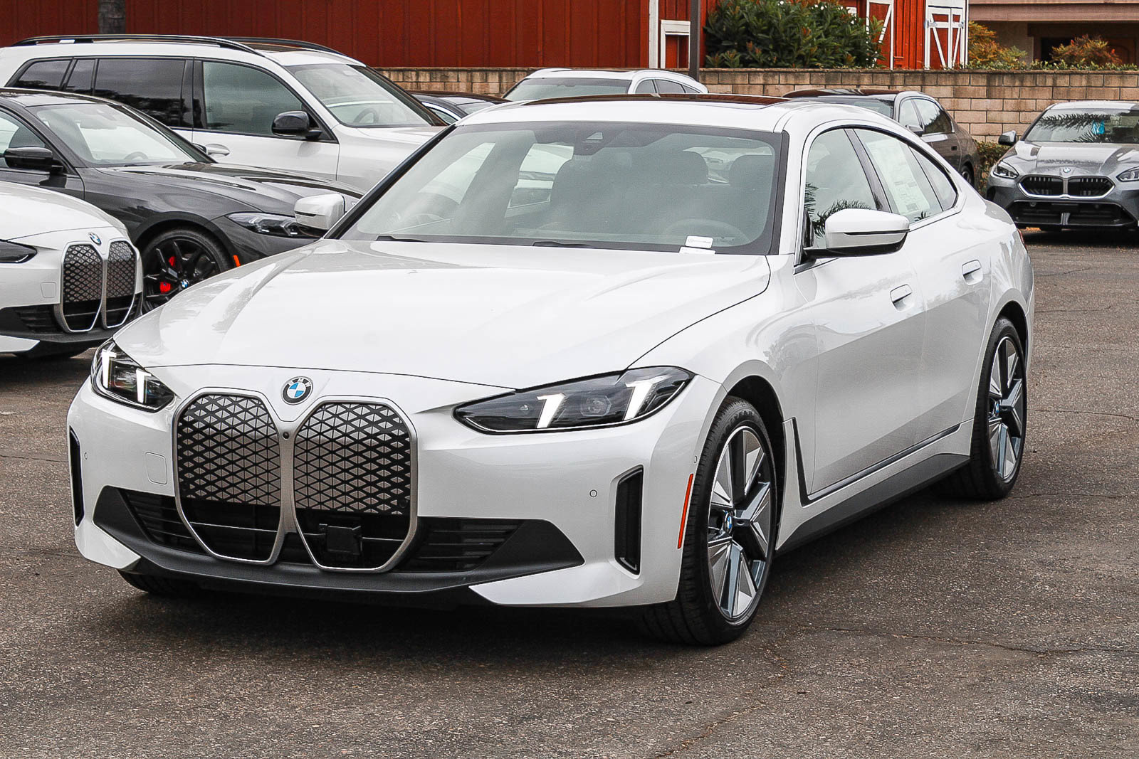 New 2026 BMW i4 eDrive40 w/ Premium Package RWD image 3