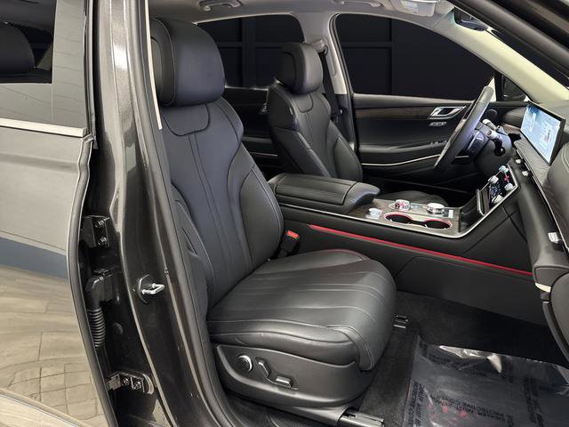 Used 2025 Genesis GV80 2.5T Advanced image 32