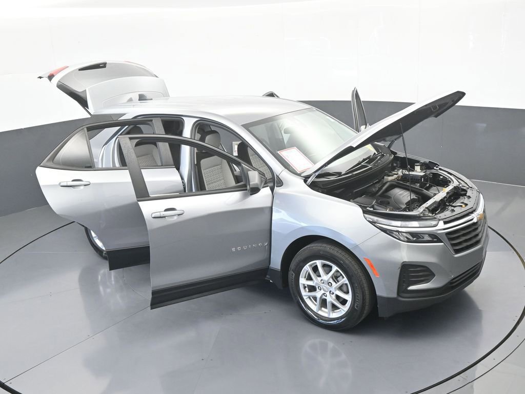 Used 2024 Chevrolet Equinox LS w/ Driver Confidence II Package image 67