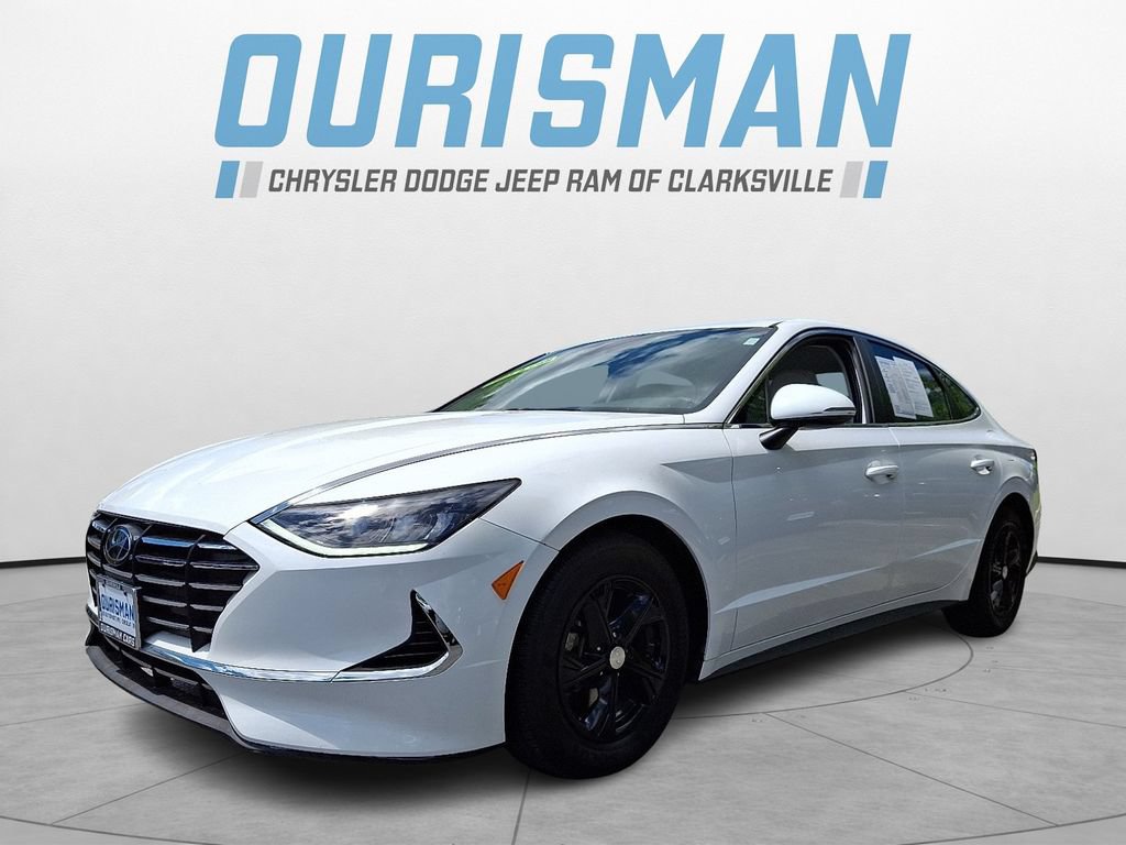 Used 2023 Hyundai Sonata SE FWD image 3