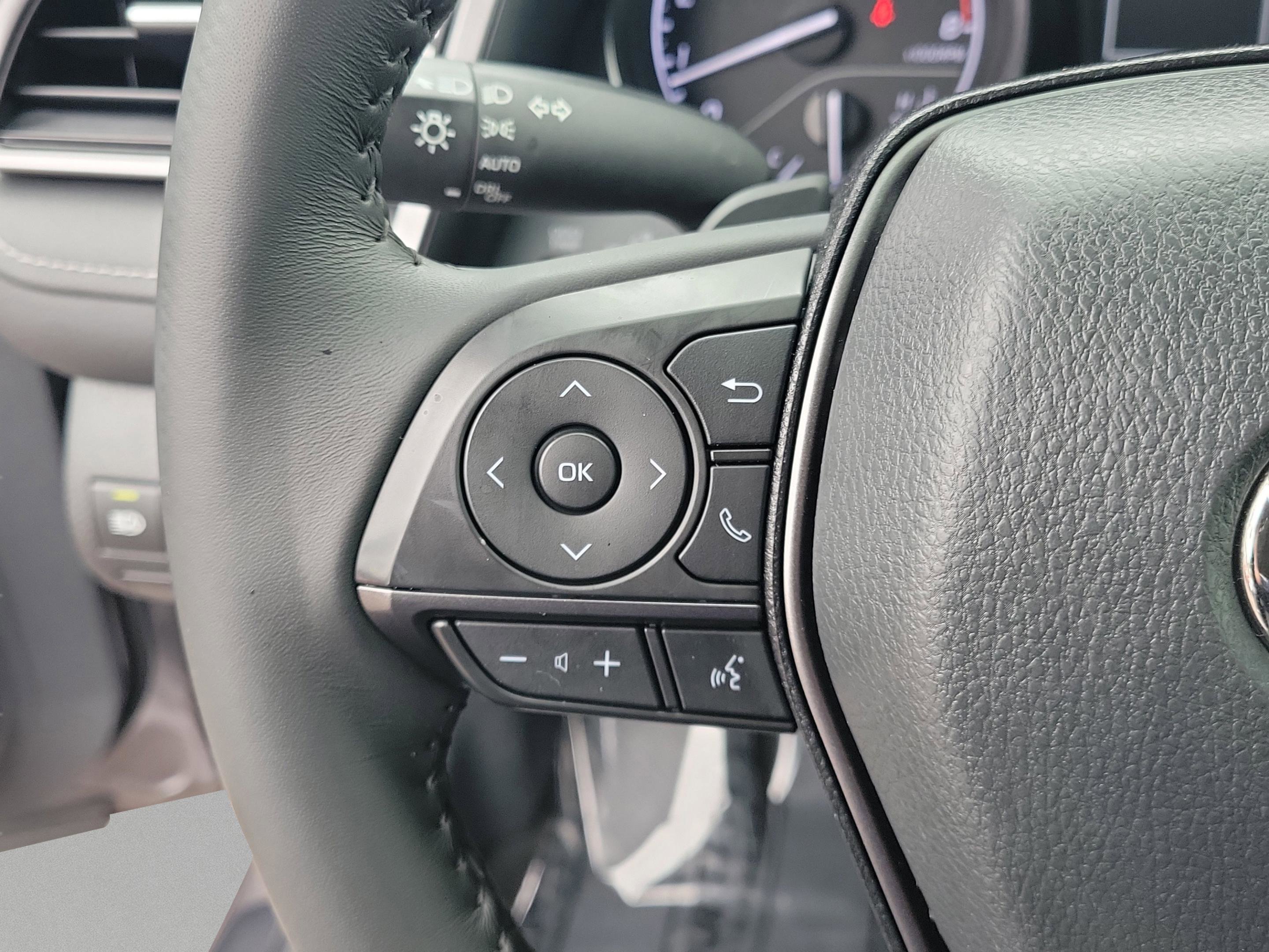 Used 2023 Toyota Camry SE image 21