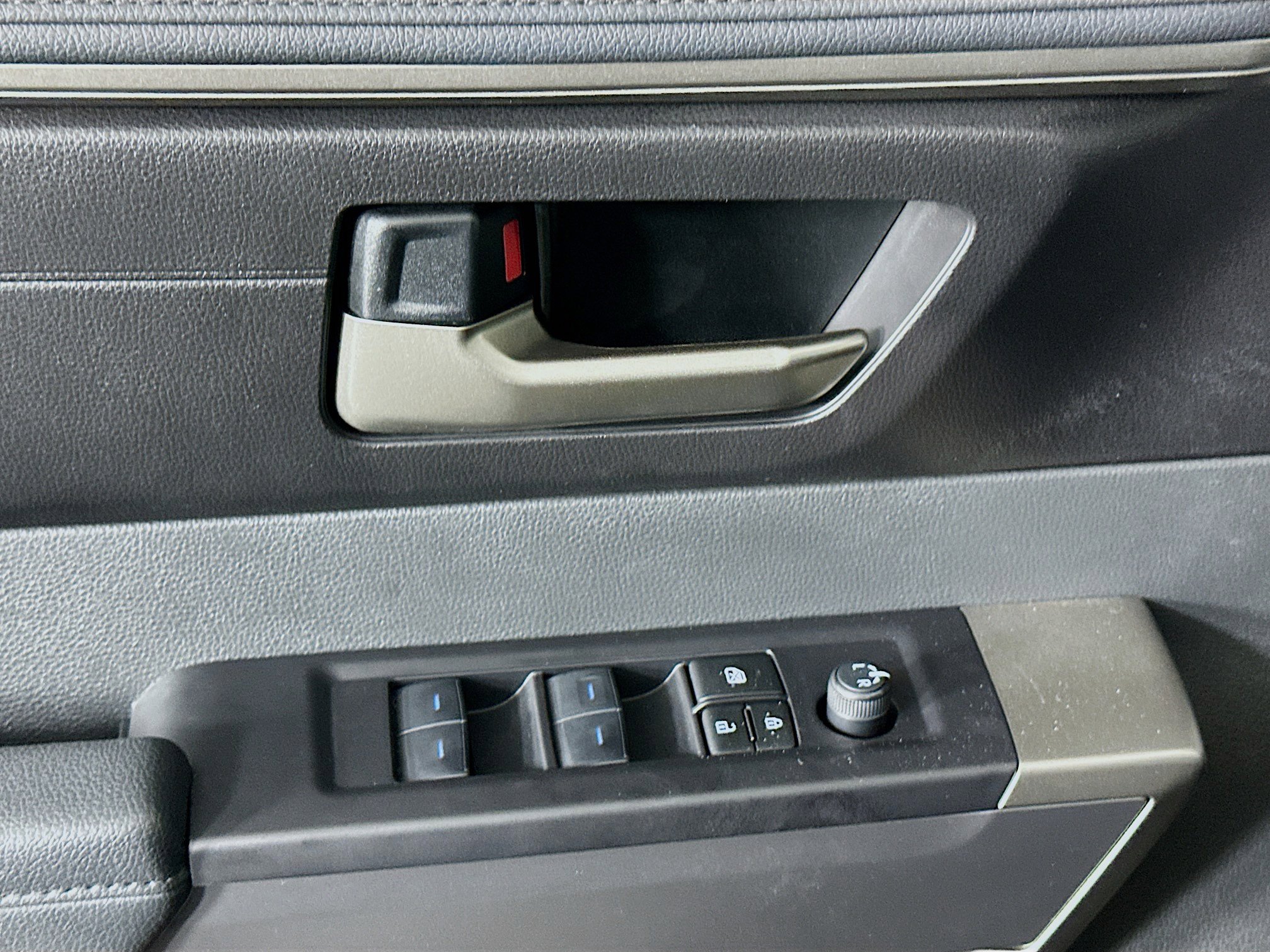 Used 2024 Toyota Tundra SR5 image 15