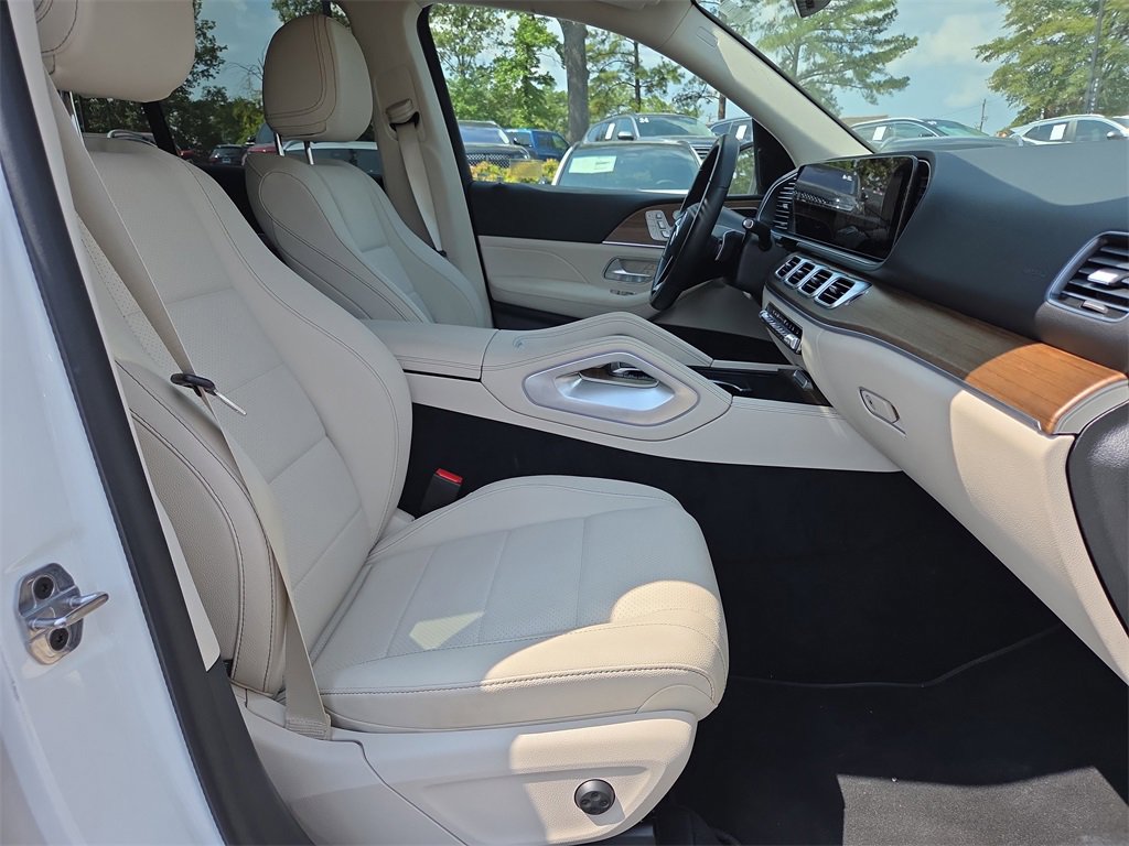 New 2025 Mercedes-Benz GLE 450e 4MATIC image 16