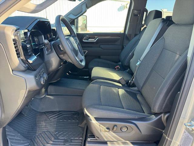 New 2026 Chevrolet Silverado 2500 LT image 4