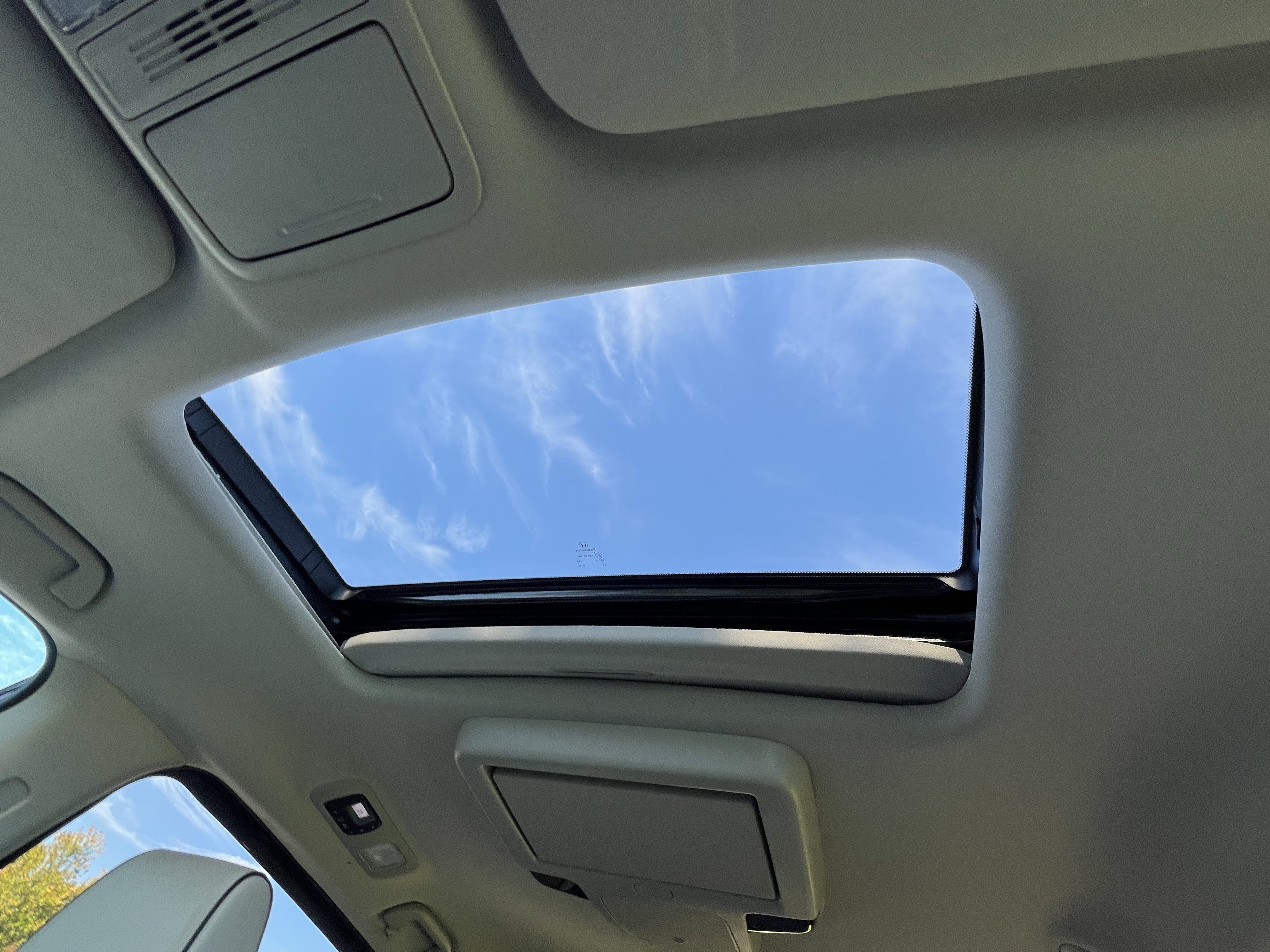 Used 2025 Honda Odyssey Touring image 28