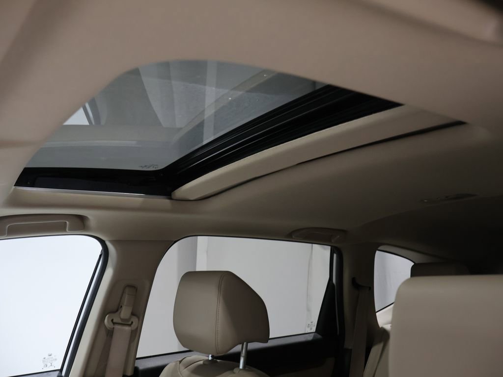 Used 2021 Honda CR-V EX-L image 9