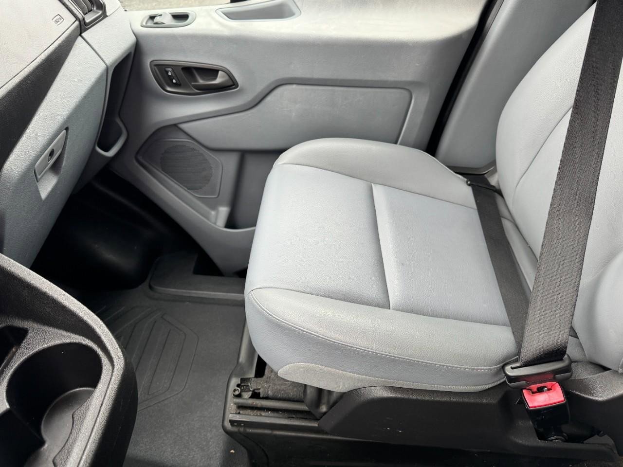 Used 2018 Ford Transit 250 148 Low Roof image 10