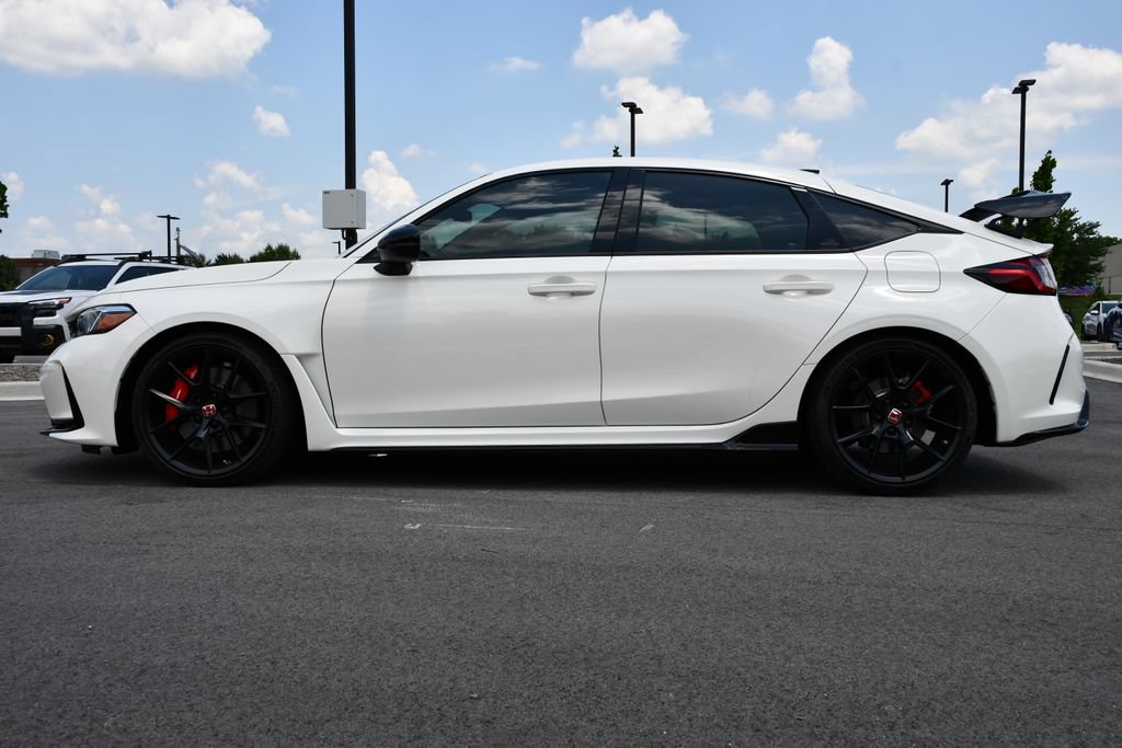 Used 2024 Honda Civic Type R image 4