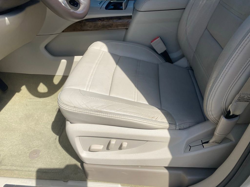Used 2016 GMC Yukon Denali w/ Open Road Package image 11