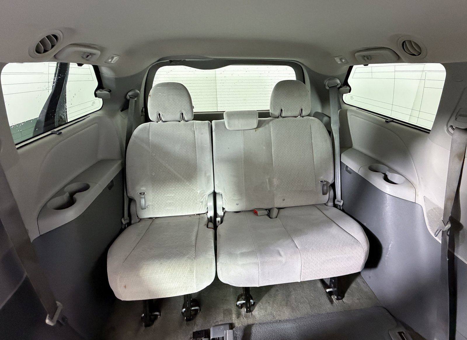 Used 2015 Toyota Sienna LE image 7