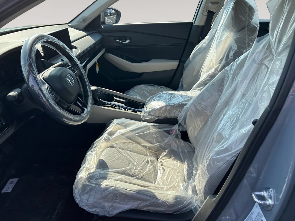 New 2026 Honda Accord EX-L image 9