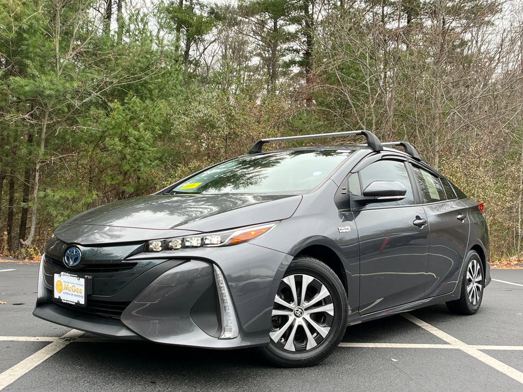 Used 2022 Toyota Prius Prime LE image 1
