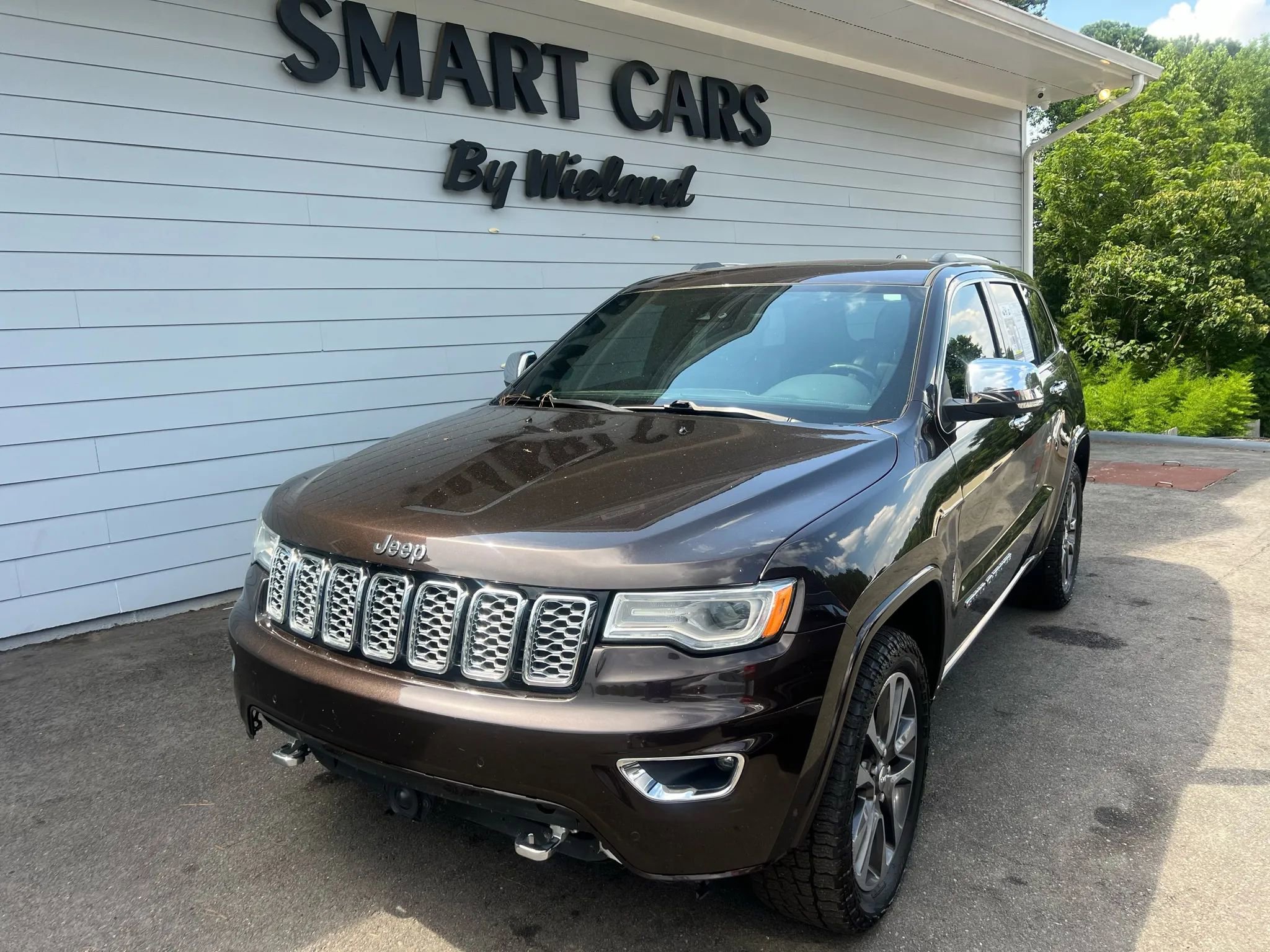 Used 2017 Jeep Grand Cherokee Overland w/ Jeep Active Safety Group