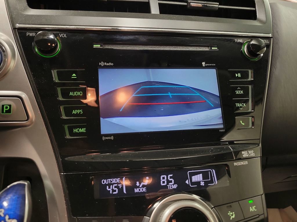 Used 2016 Toyota Prius V Three image 17