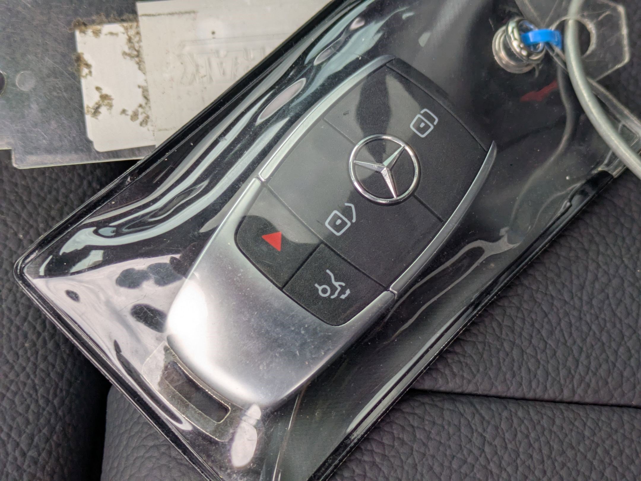 New 2025 Mercedes-Benz GLB 250 image 37