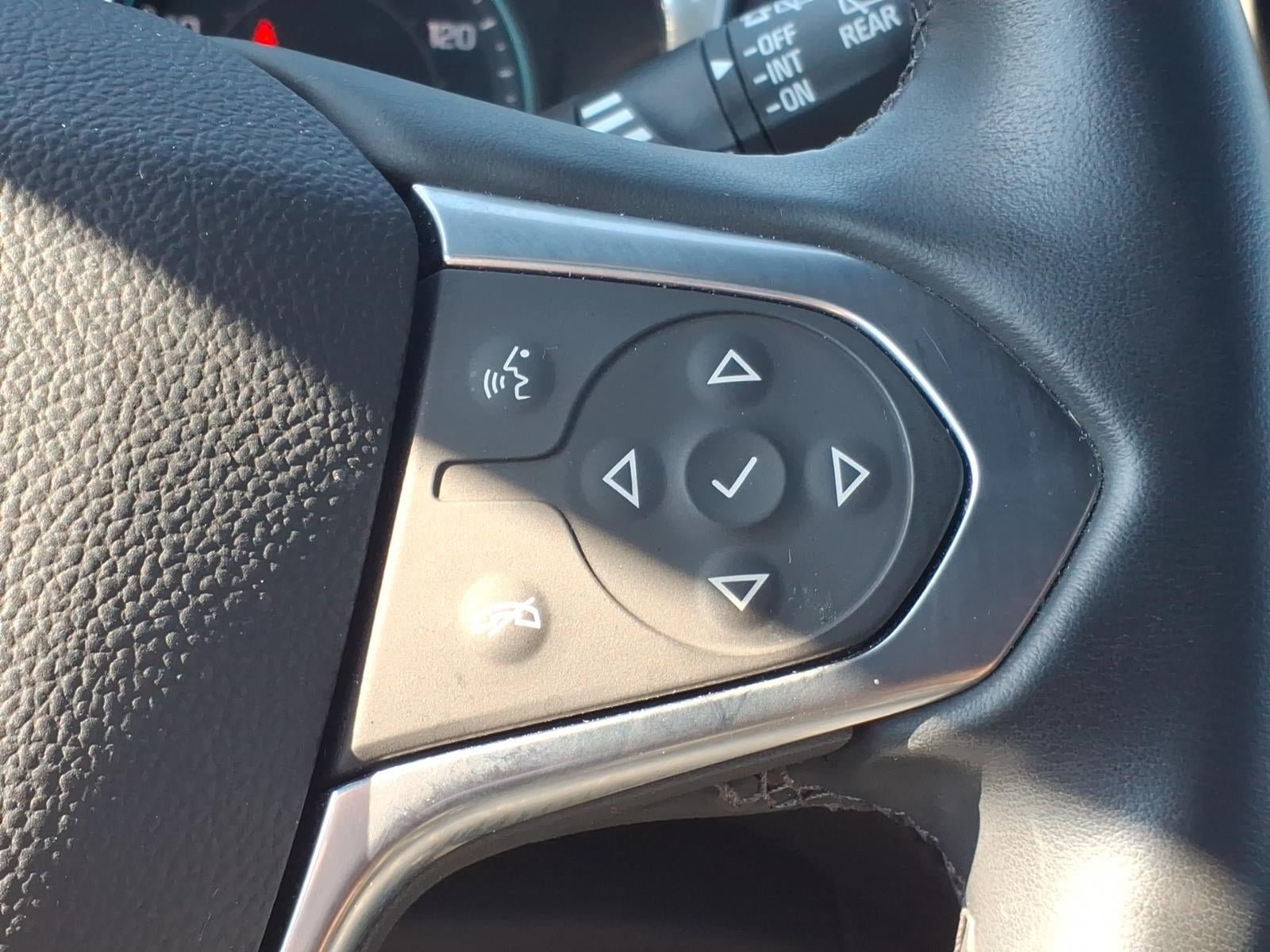 Used 2023 Chevrolet Traverse LT AWD/4WD image 24