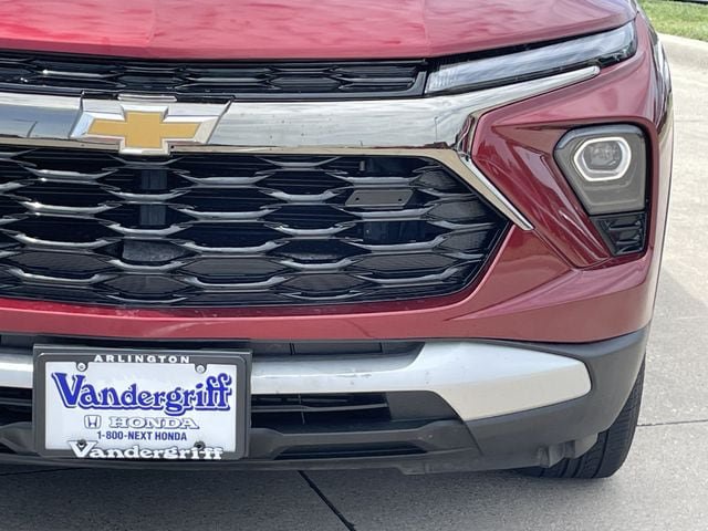 Used 2025 Chevrolet TrailBlazer LT AWD/4WD image 9