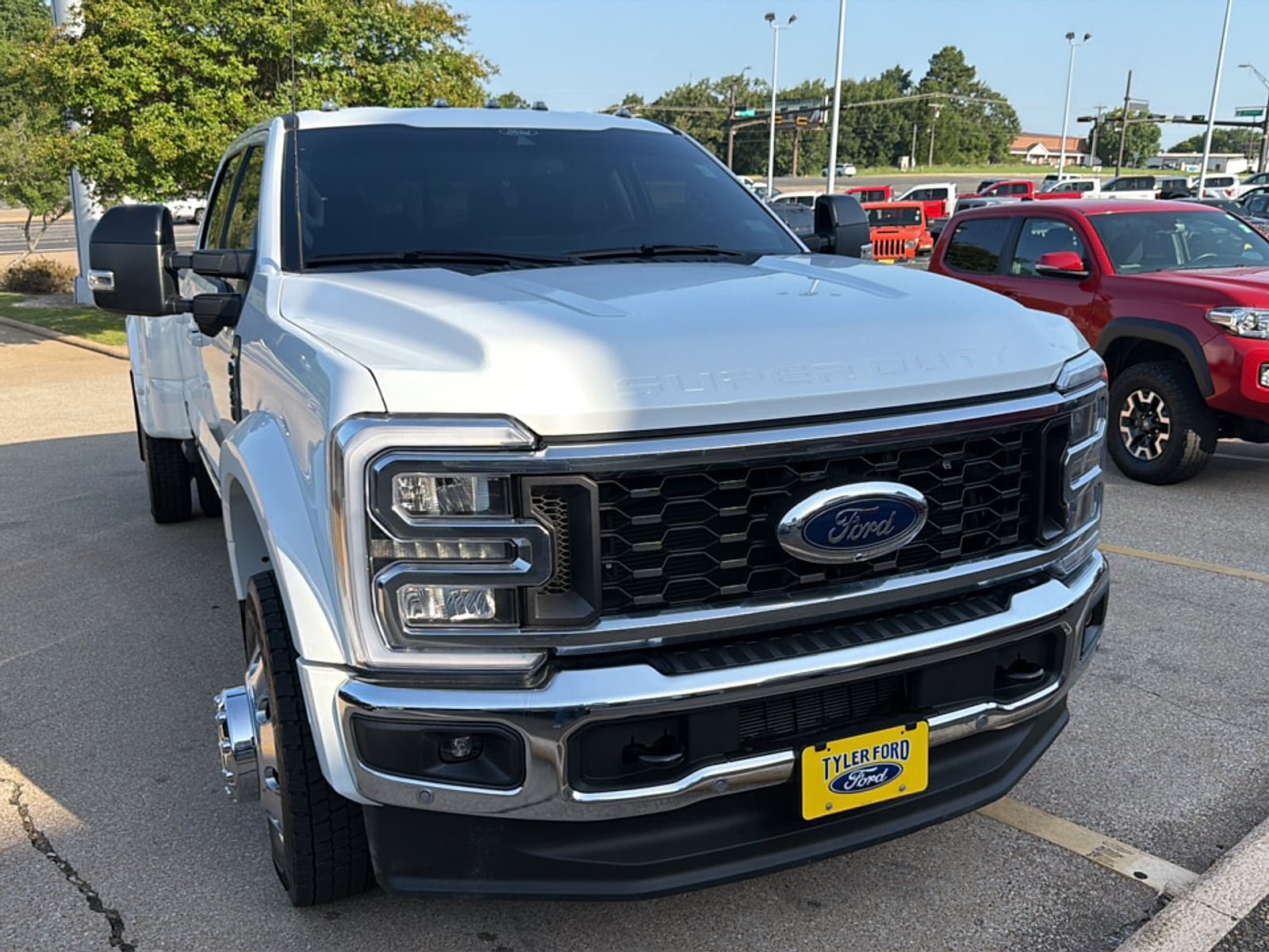 Used 2024 Ford F450 Lariat w/ Lariat Ultimate Package AWD/4WD image 3