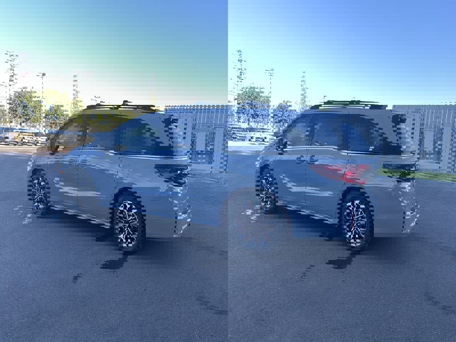 New 2026 Honda Odyssey Elite image 5