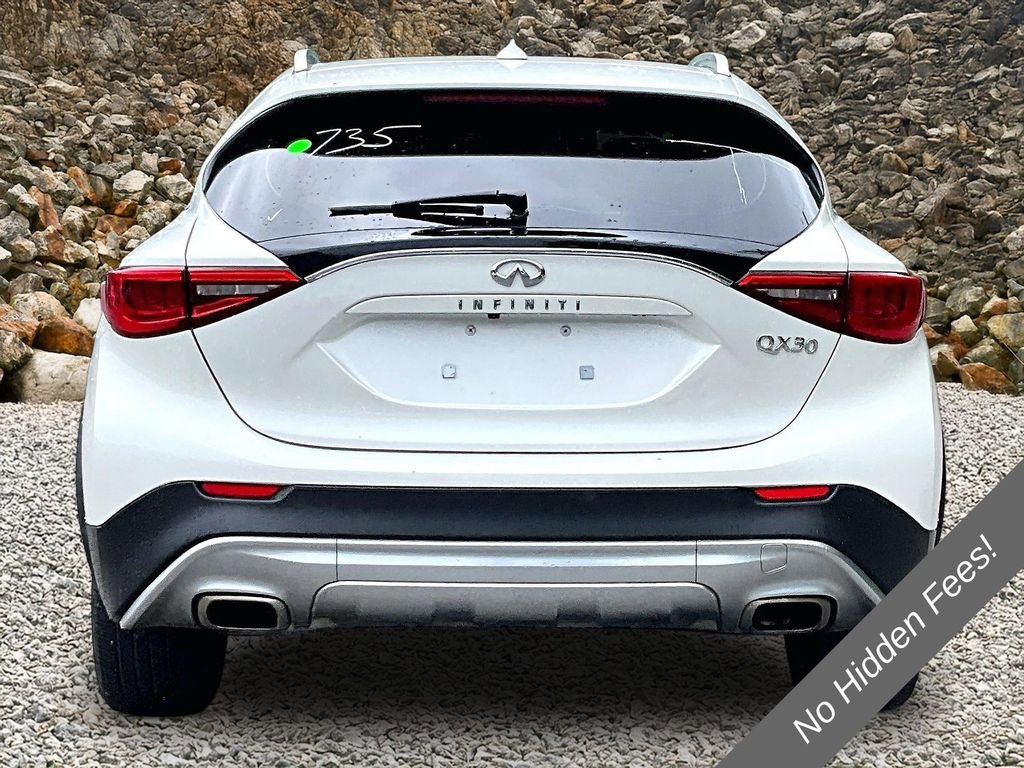 Used 2018 INFINITI QX30 AWD image 4