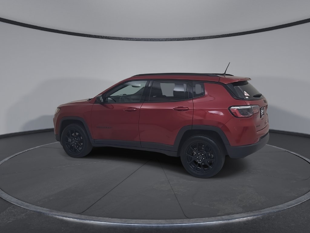 Certified 2025 Jeep Compass Latitude w/ Altitude Special Edition AWD/4WD image 12