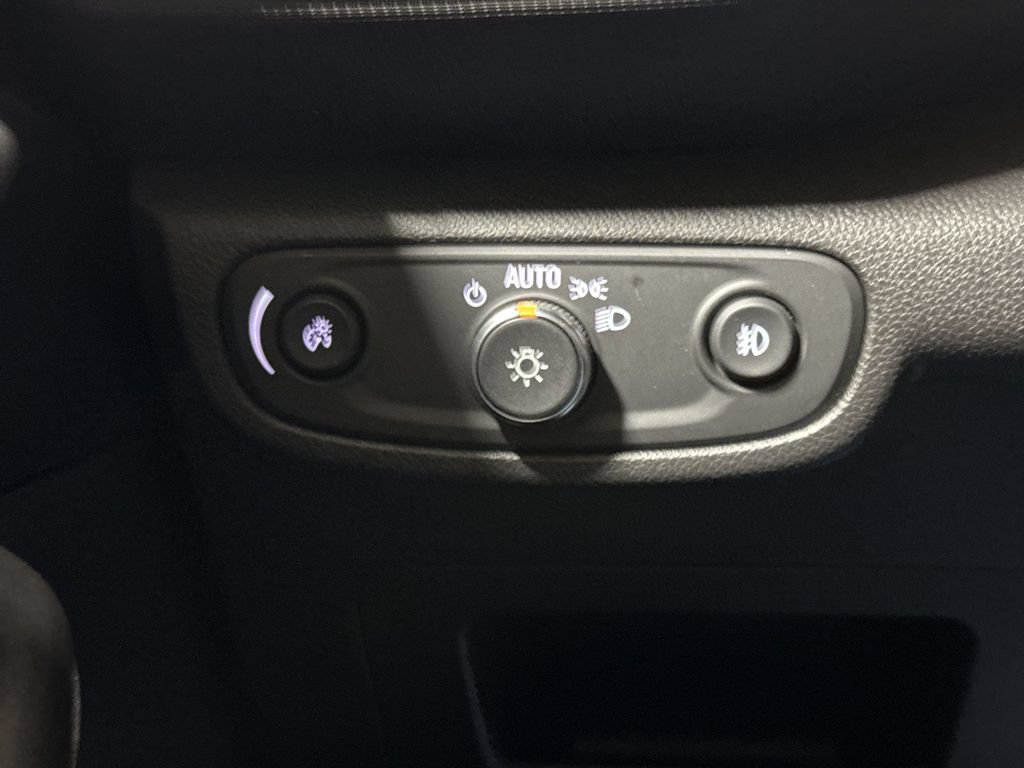 Used 2022 Chevrolet TrailBlazer LT AWD/4WD image 18