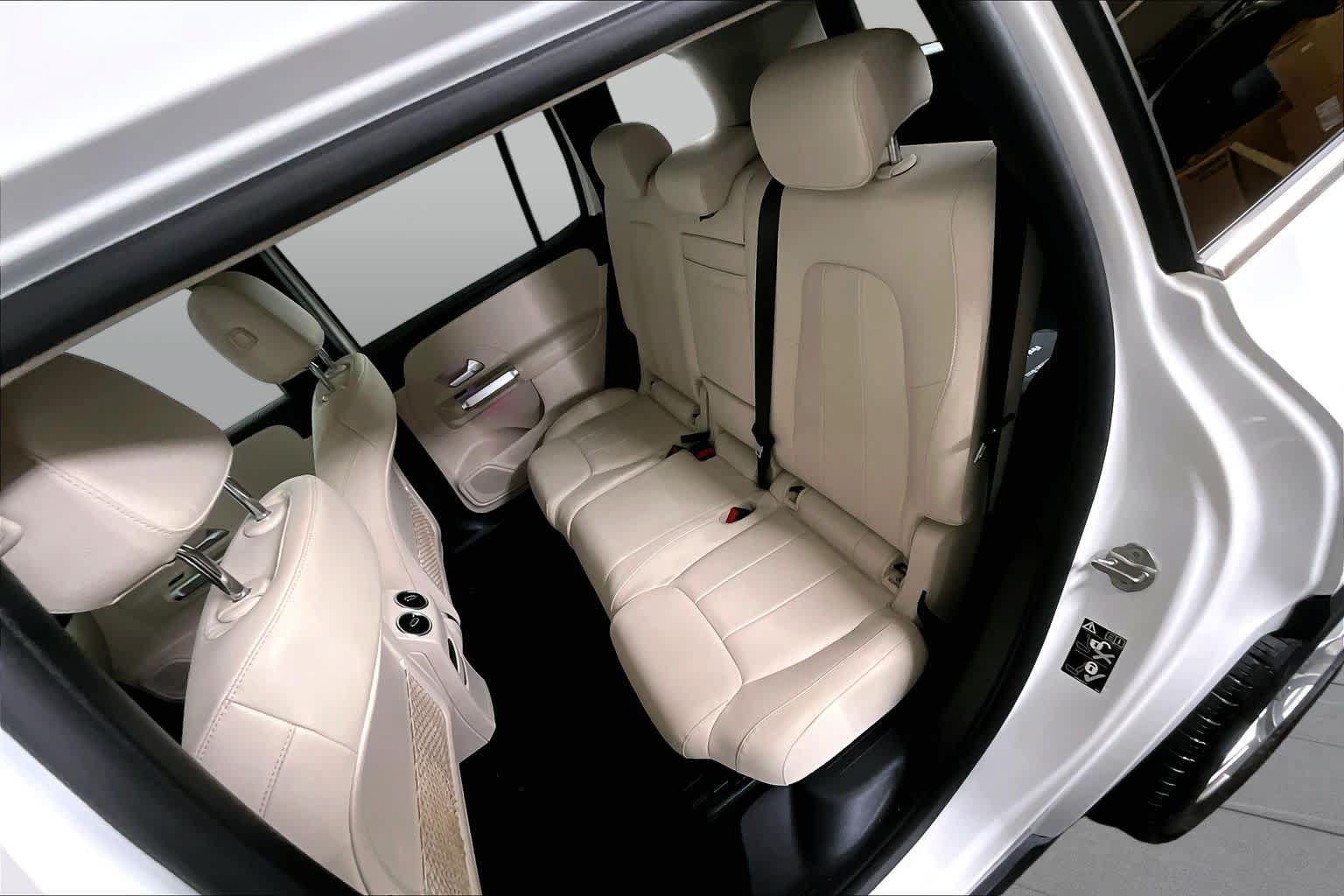 Certified 2022 Mercedes-Benz GLB 250 4MATIC image 21