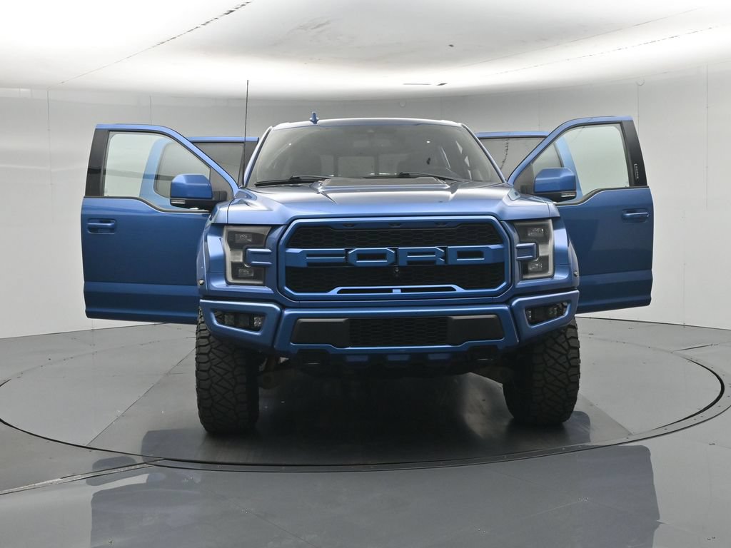 Used 2019 Ford F150 Raptor w/ Equipment Group 802A Luxury AWD/4WD image 36