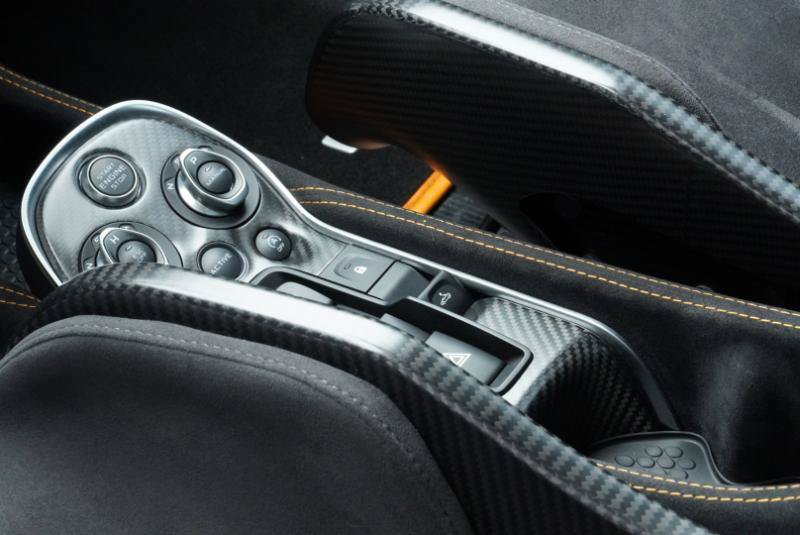 Used 2020 McLaren 600LT Spider RWD image 58