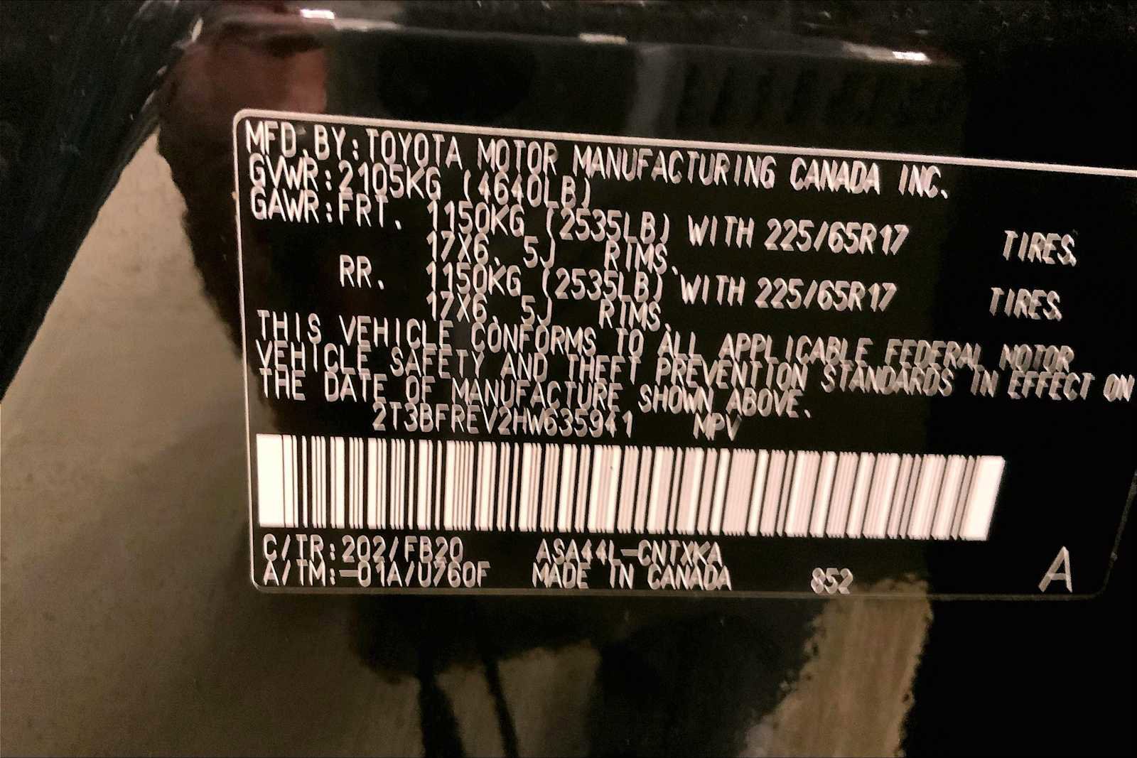 Used 2017 Toyota RAV4 LE w/ Carpet Mat Package image 30