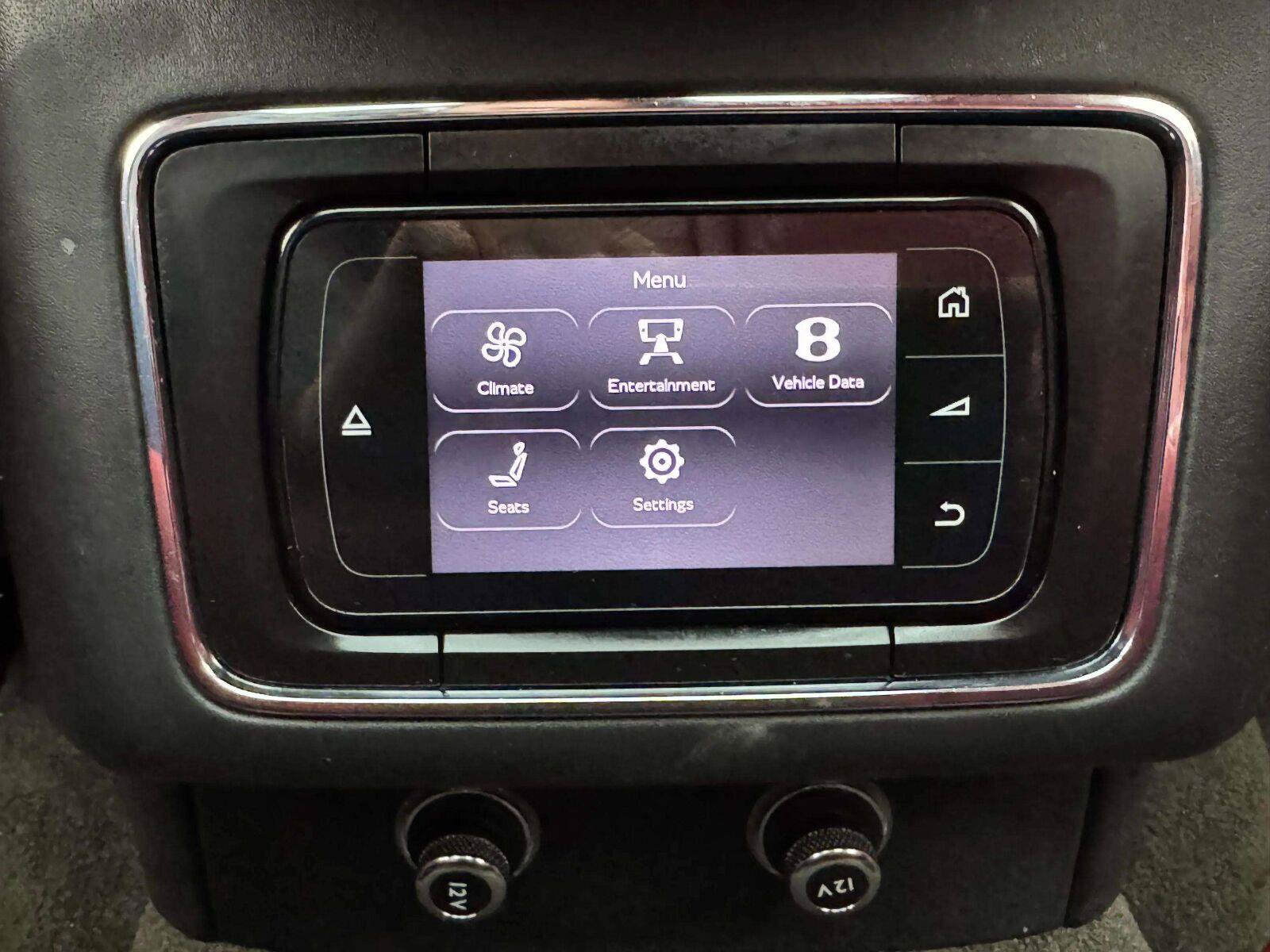 Used 2018 Bentley Bentayga AWD/4WD image 60