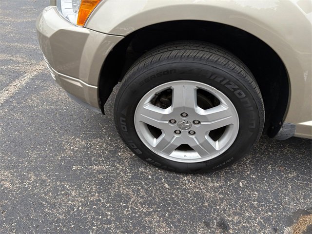 Used 2009 Dodge Caliber SXT image 16