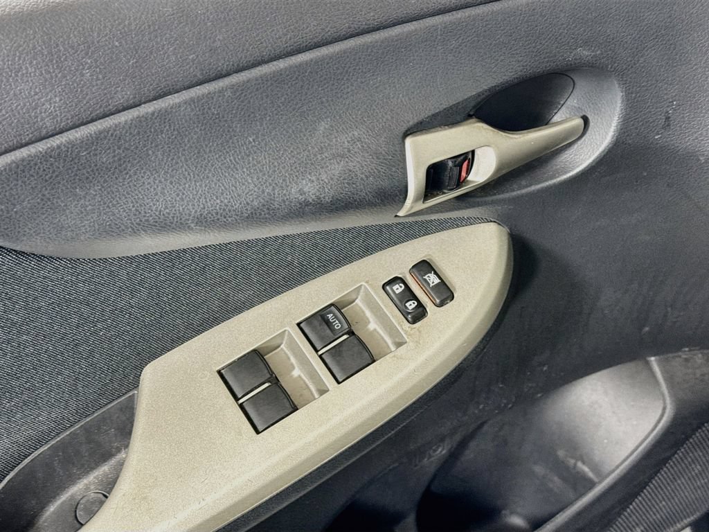 Used 2011 Toyota Corolla S FWD image 17