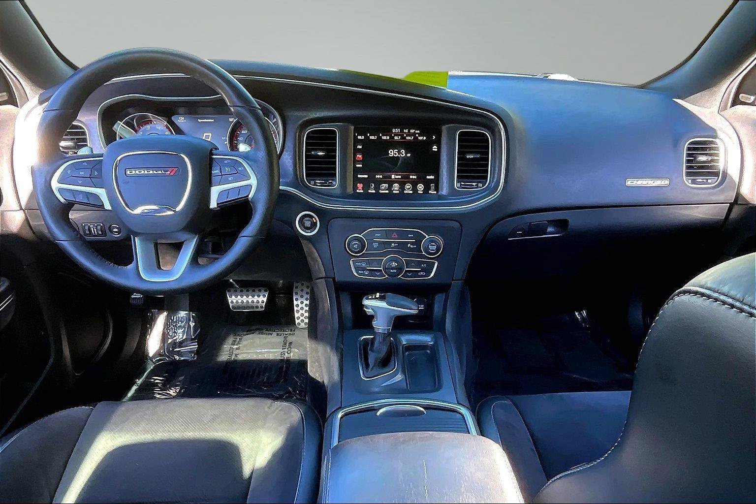 Used 2016 Dodge Charger R/T Scat Pack RWD image 17