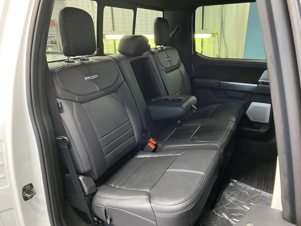 New 2025 Ford F150 Platinum w/ Equipment Group 702A High image 40