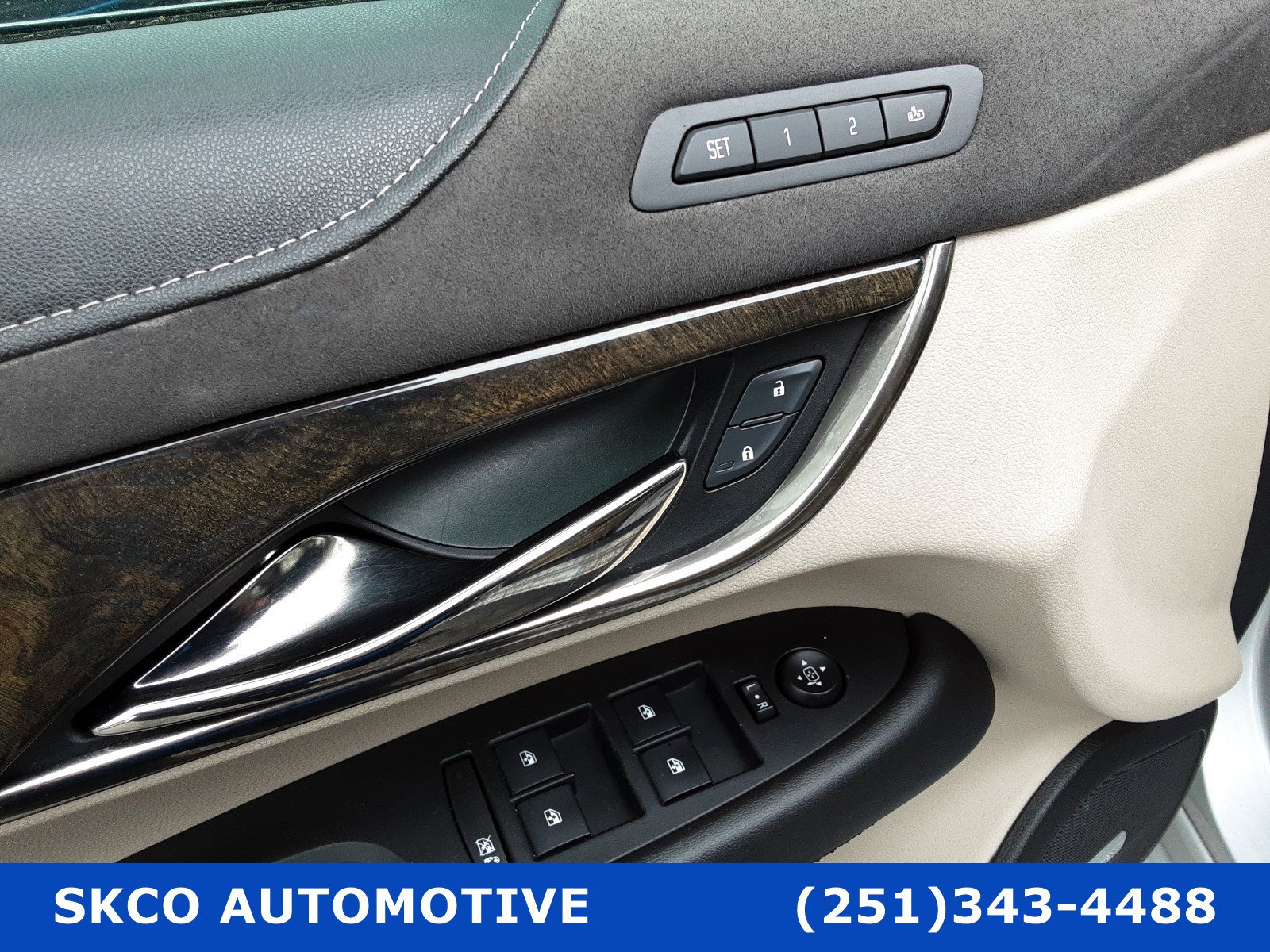 Used 2017 Cadillac ATS Luxury image 22