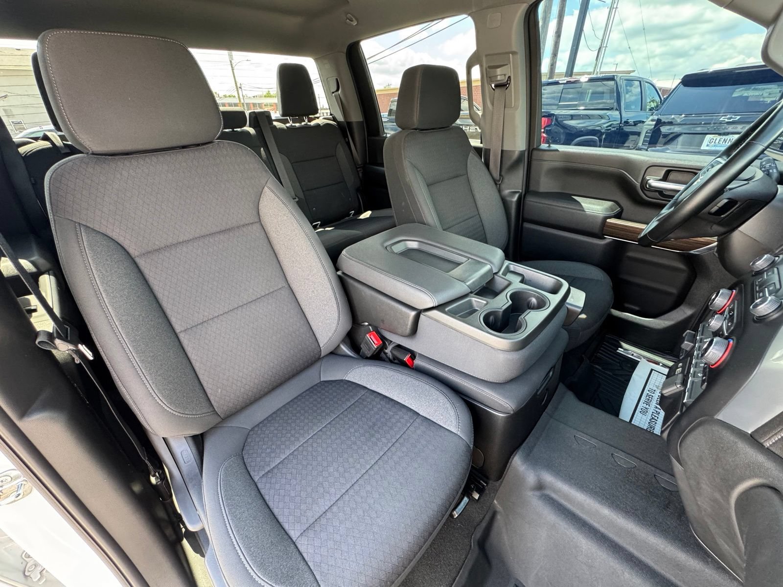 Used 2023 Chevrolet Silverado 2500 LT w/ Convenience Package AWD/4WD image 32